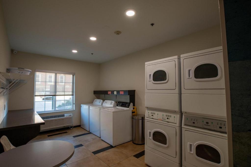 Candlewood Suites Saint Joseph By Ihg Luaran gambar