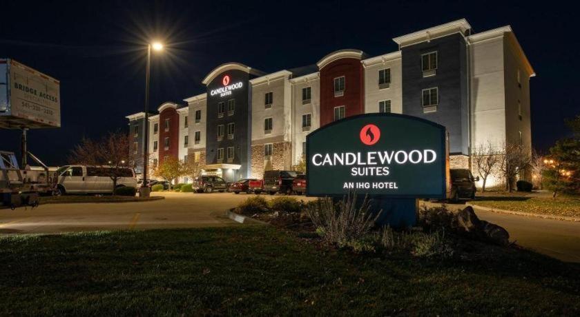 Candlewood Suites Saint Joseph By Ihg Luaran gambar