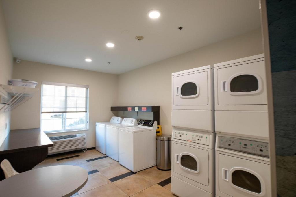 Candlewood Suites Saint Joseph By Ihg Luaran gambar